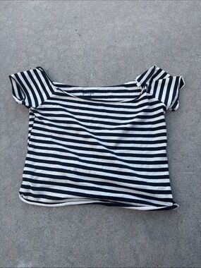 PacSun Black & White Striped Off-Shoulder Crop Top
